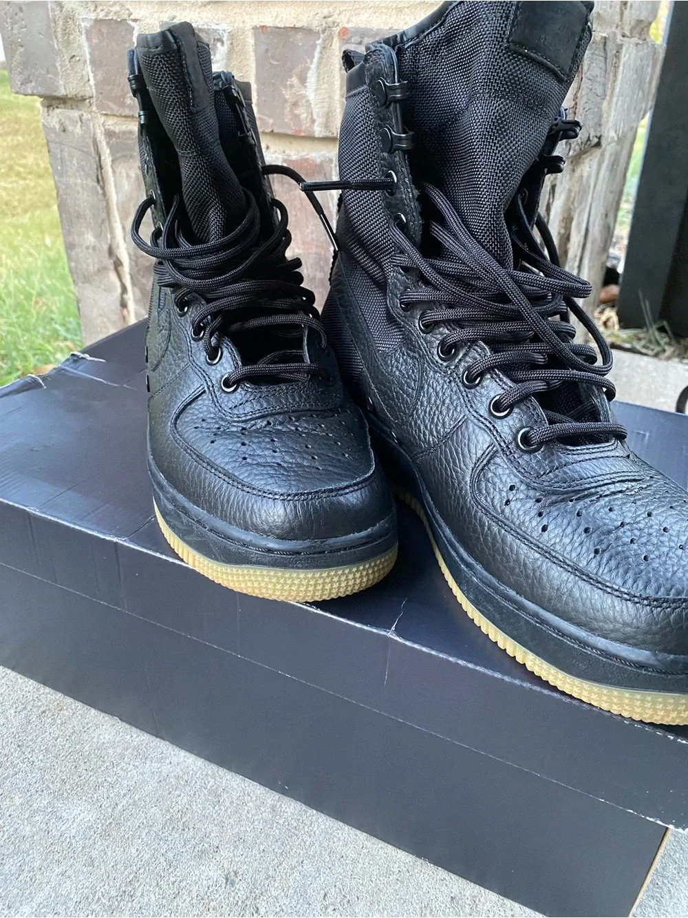 Nike SF Air Force 1 2016 Black High-Top Tactical Boots with Gum Outsole size 8